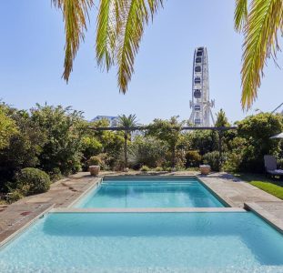 Queen Victoria Hotel