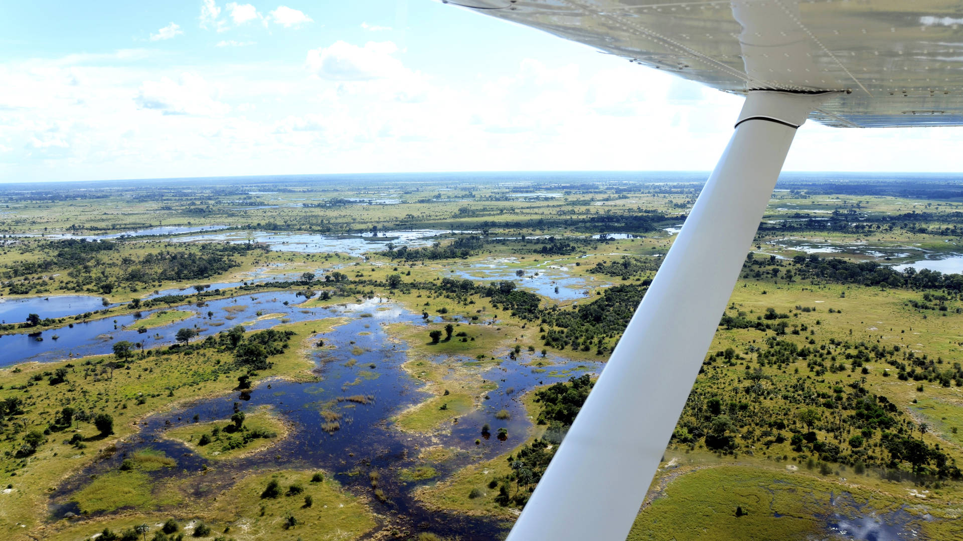 Luxe fly-in safari door Botswana